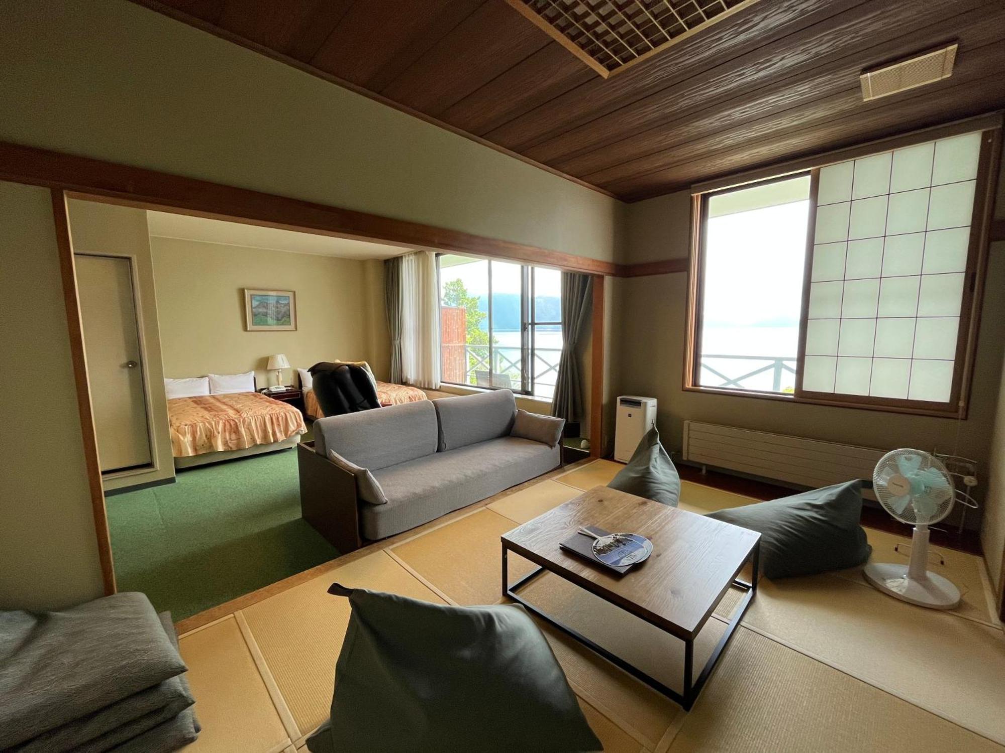Marukoma Onsen Ryokan Chitose  Exterior photo